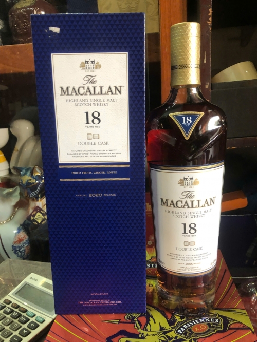 Rượu MacaLLan 18 Year - Hộp yhuong